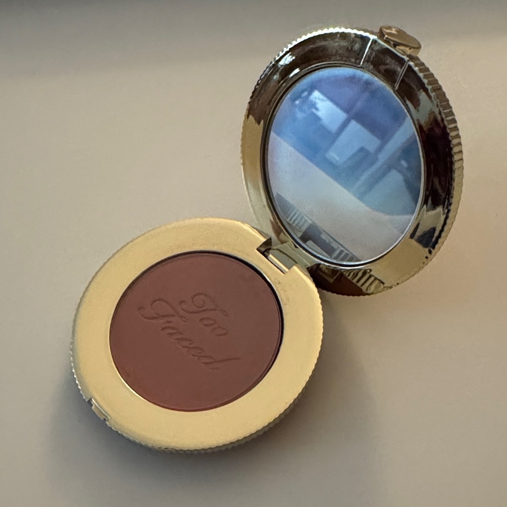 Too Faced Cloud Crush Blush in Velvet Crush